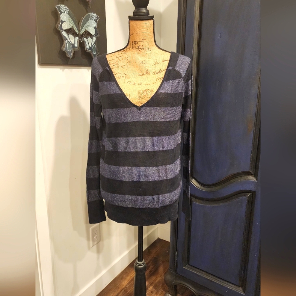 Free People Black and Gray V-Neck Sweater